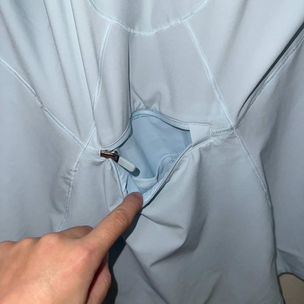 Lululemon Mist Over Windbreaker in Windmill $128 Size 8 - Picture 13 of 14